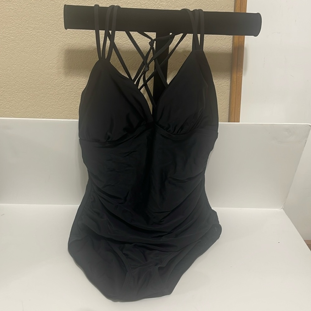 MERONA Women Black Ruched Side Macrame Back Strappy Swimsuit Medium